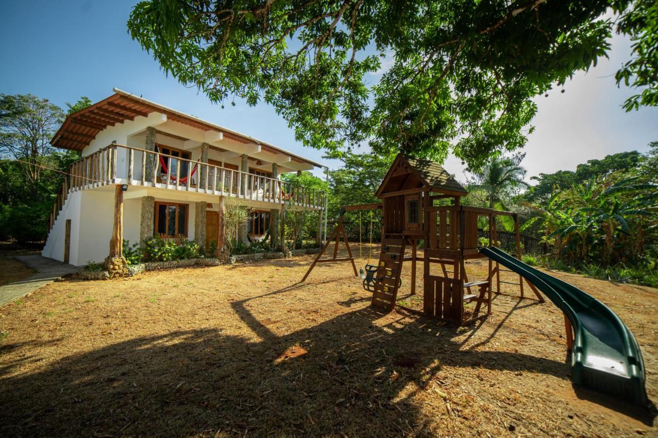 Hotel Playa Reina Llano de Mariato Exterior photo